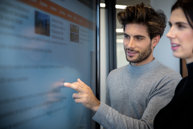 Salas para tu evento perfecto - First Workplaces